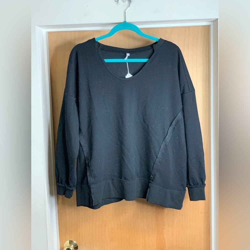 Amazon Sweater,L - Picture 2 of 4